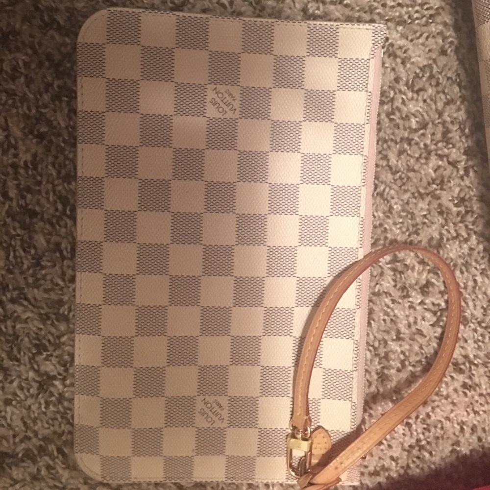 Authentic Louis Vuitton Large Clutch/Wristlett